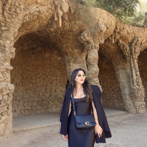 Meet your Posher, Jalissa - Picture 1 of 1